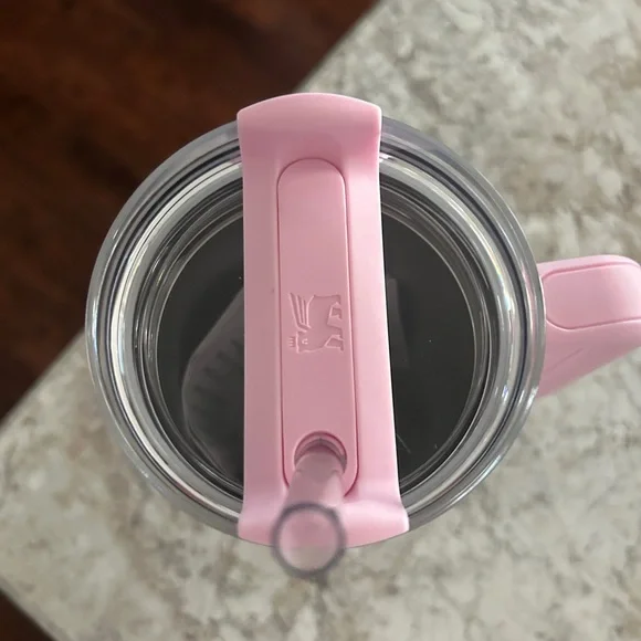 Target Exclusive Stanley 40 oz Stainless Steel H2.0 FlowState Quencher Tumbler - Picture 8 of 8